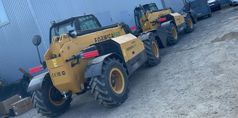 Доставка телескопического погрузчика FORMICA PRO 35D 4X4