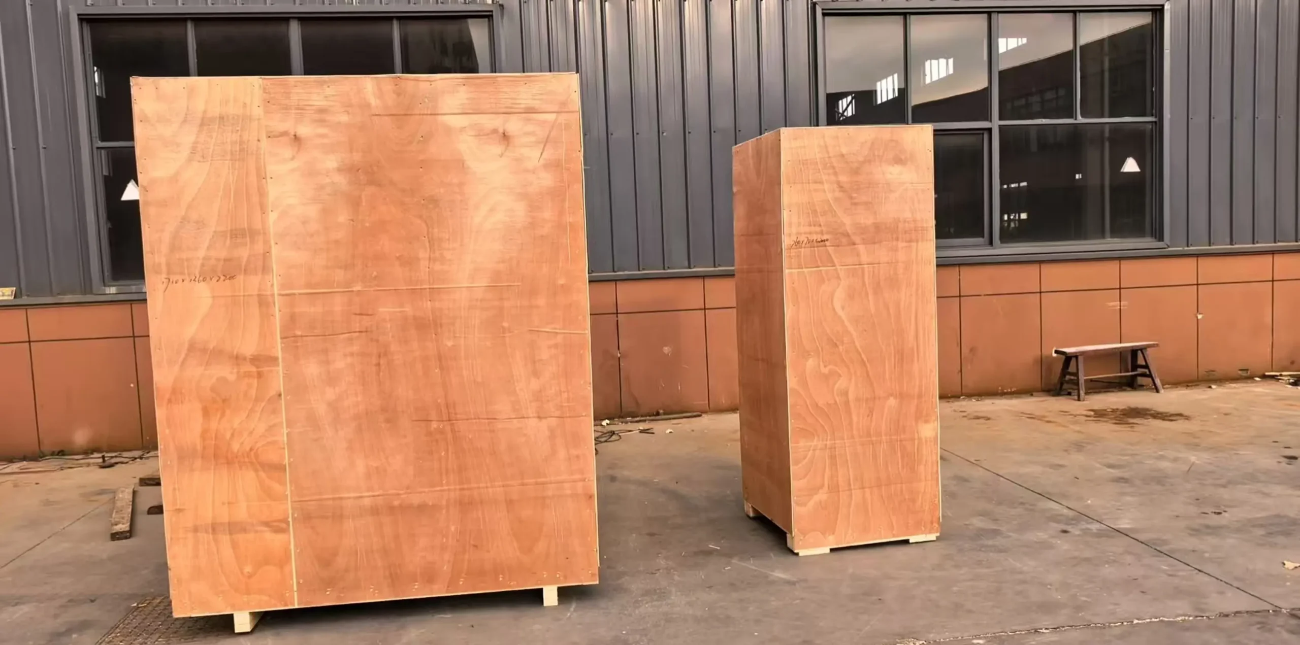 Доставка Обрабатывающий центр с ЧПУ VMC855 из Китая